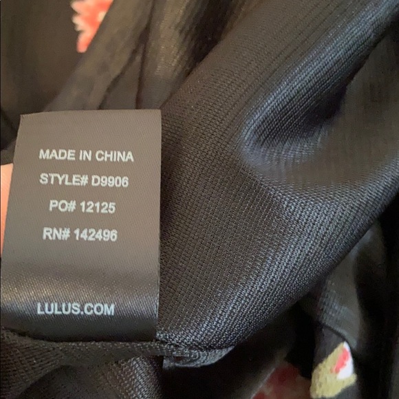 Lulu’s Kiefer Black floral minidress Size Small - Picture 14 of 14